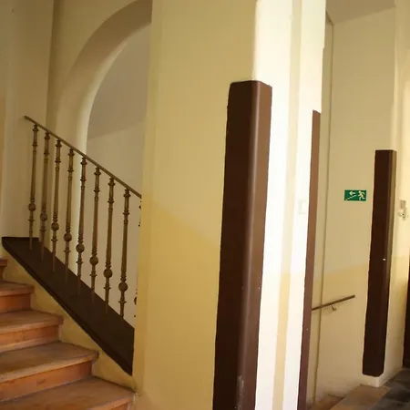 Διαμέρισμα Spacious Charles Bridge Apt In The Heart Of Πράγα